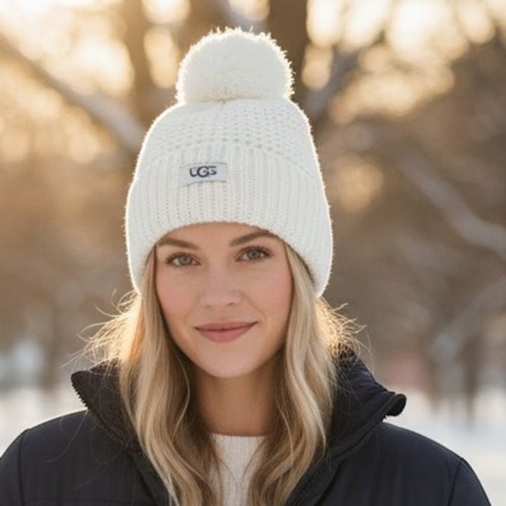 UGG Cream White Chunky Knit Pom‎ Pom Beanie Wool Blend Winter Hat RN 17541